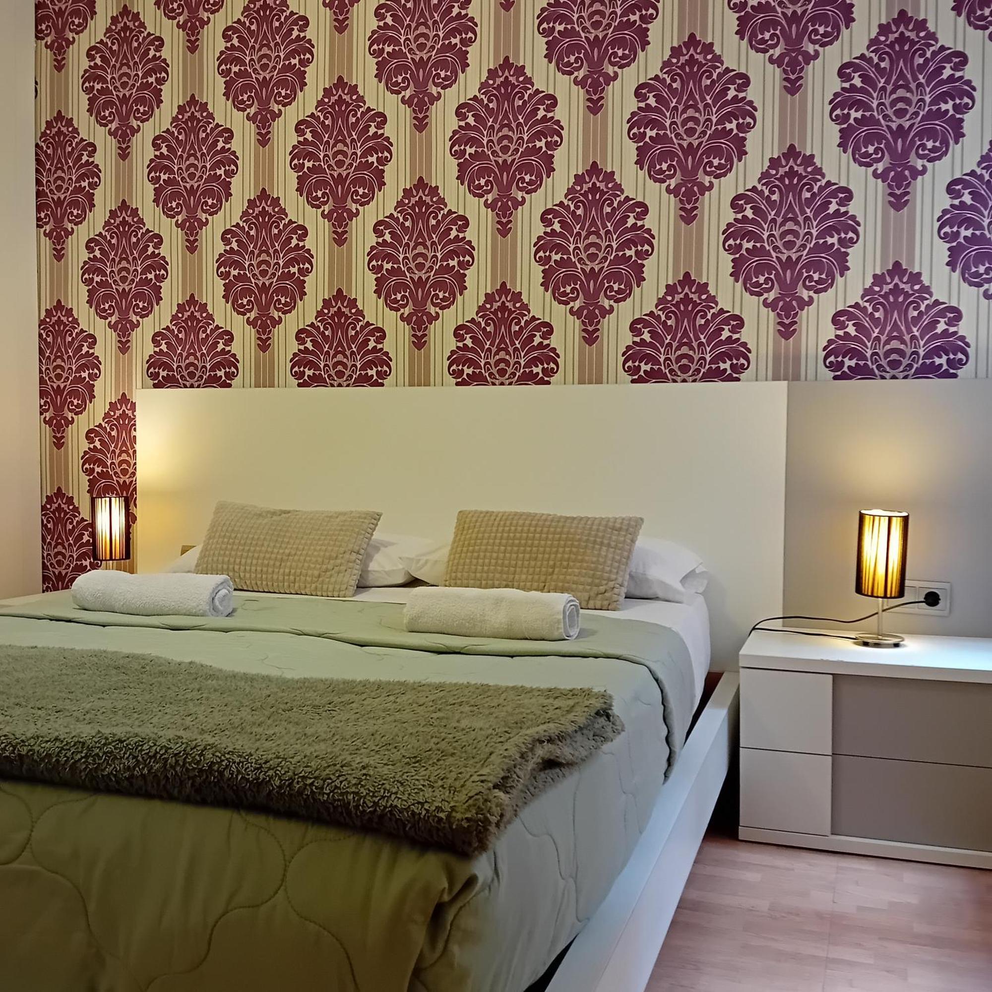 Amplio Apartamento Centro De Alicante Exteriör bild